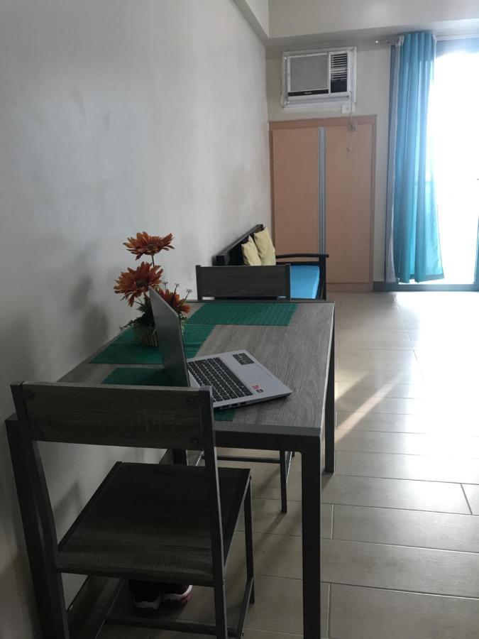 Lena'S Condotel Pasay Buitenkant foto