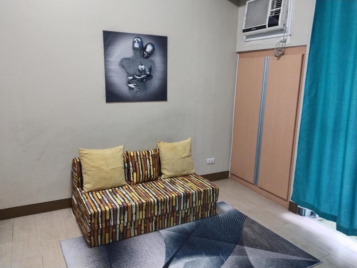 Lena'S Condotel Pasay Buitenkant foto