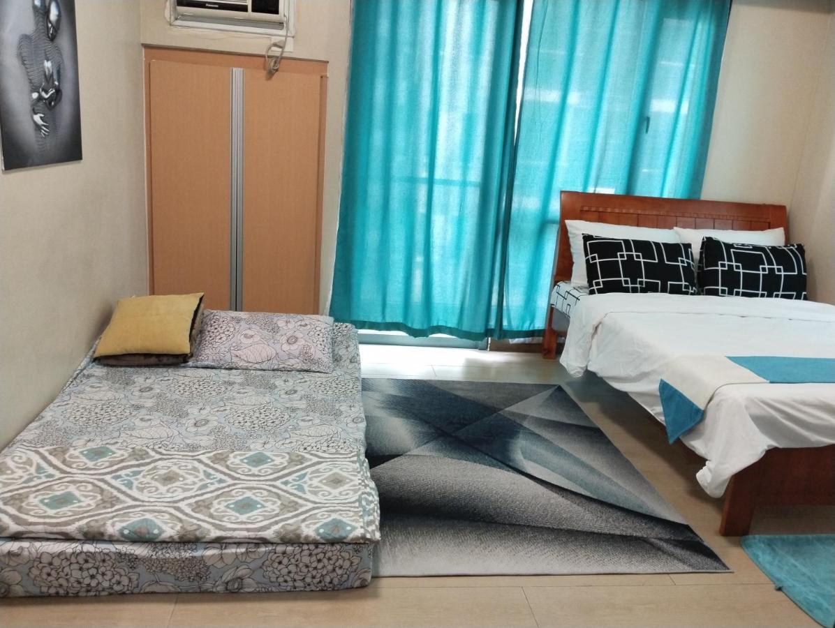 Lena'S Condotel Pasay Buitenkant foto